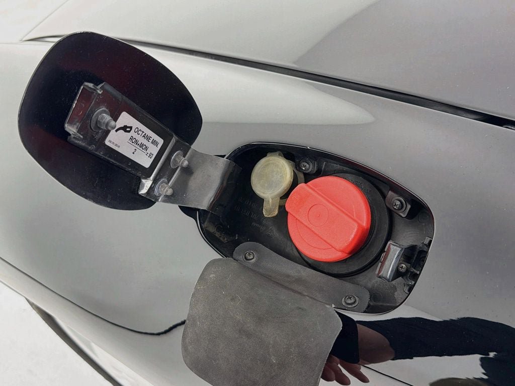 Used 1997 Porsche 911 Cabriolet image 29