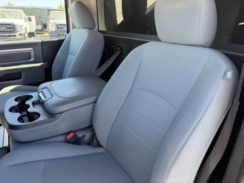 Used 2019 RAM 1500 Tradesman w/ Popular Equipment Group RWD image 17