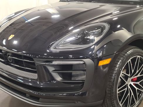 New 2026 Porsche Macan S image 32