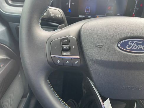 Used 2025 Ford Maverick Lobo AWD/4WD image 20