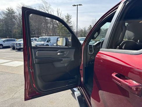 Used 2021 RAM 1500 Big Horn image 22