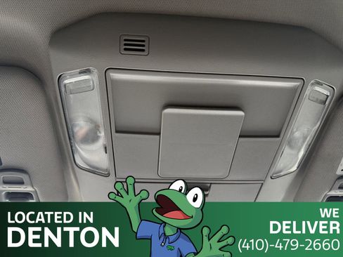 Used 2017 Toyota Tundra SR5 w/ SR5 Upgrade Package image 19