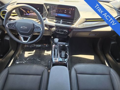 Used 2024 Chevrolet Trax ACTIV w/ Driver Confidence Package FWD image 14