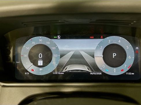 New 2026 Land Rover Range Rover Velar Belgravia AWD/4WD image 13