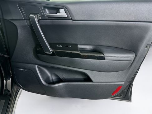 Used 2019 Kia Sportage SX FWD image 33