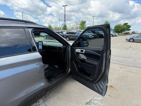 Used 2021 Ford Explorer ST w/ Equipment Group 401A AWD/4WD image 23