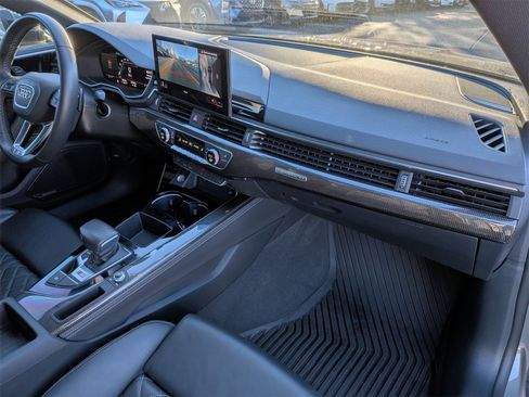 Used 2024 Audi S5 Premium Plus w/ Premium Plus Package image 40