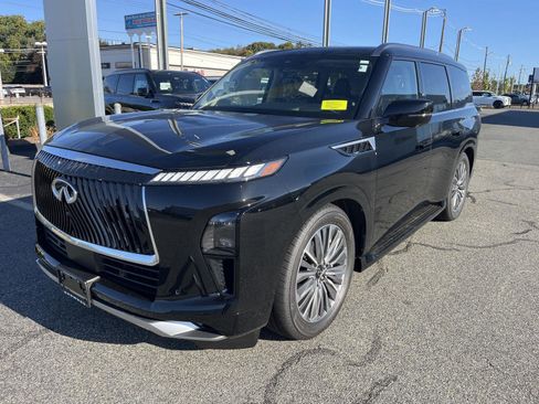 New 2026 INFINITI QX80 Luxe w/ Cargo Package image 7