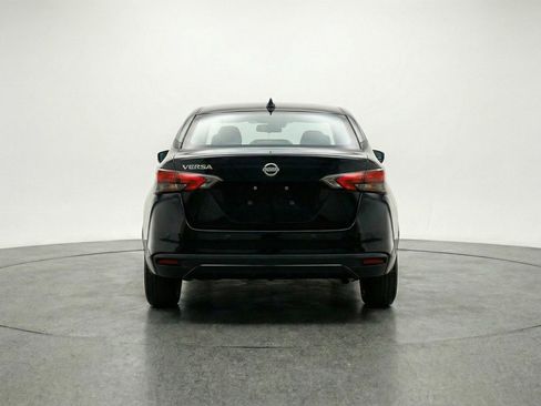 Used 2025 Nissan Versa SV image 7