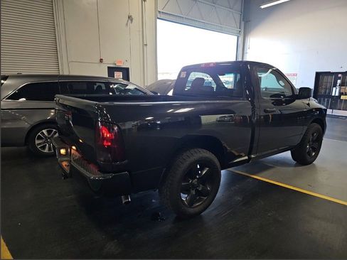 Used 2018 RAM 1500 Express w/ Black Ram 1500 Express Group image 2