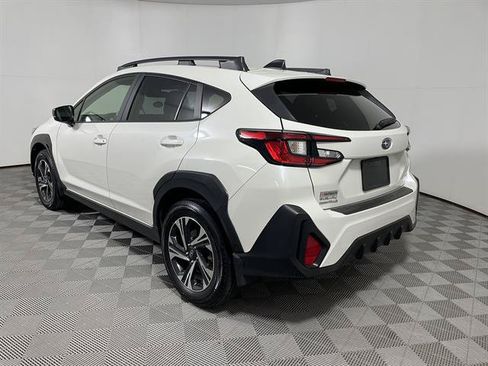 Used 2024 Subaru Crosstrek 2.0i Premium AWD/4WD image 5