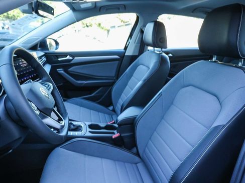 New 2026 Volkswagen Jetta SE image 30