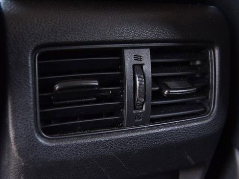 Certified 2023 Nissan Rogue SV image 22