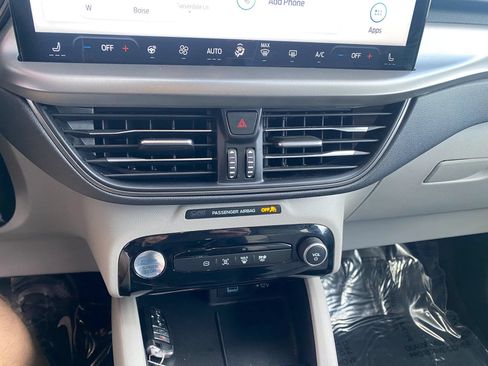 Used 2023 Ford Escape Active w/ Tech Pack #1 AWD/4WD image 17