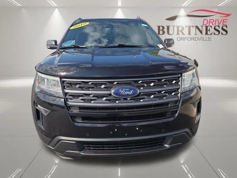 Used 2019 Ford Explorer XLT w/ XLT Sport Appearance Package AWD/4WD image 3