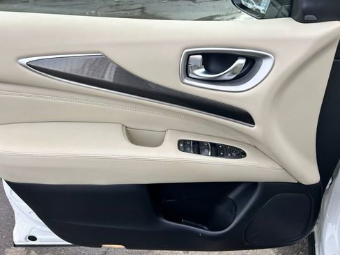 Used 2020 INFINITI QX60 Pure image 10