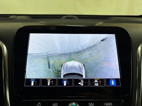 Used 2023 Chevrolet Equinox Premier FWD image 69