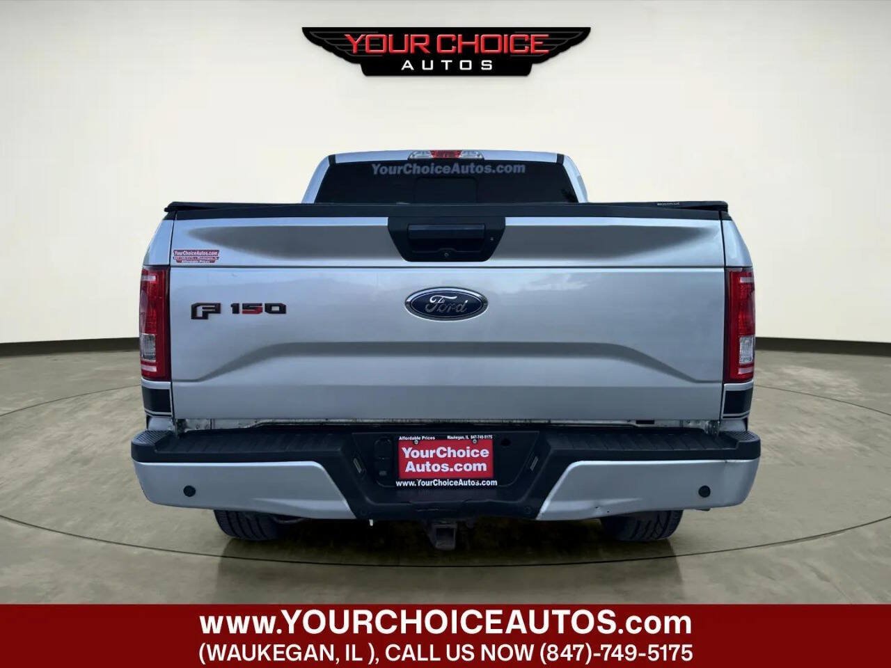 Used 2017 Ford F150 XLT w/ Equipment Group 302A Luxury AWD/4WD image 4
