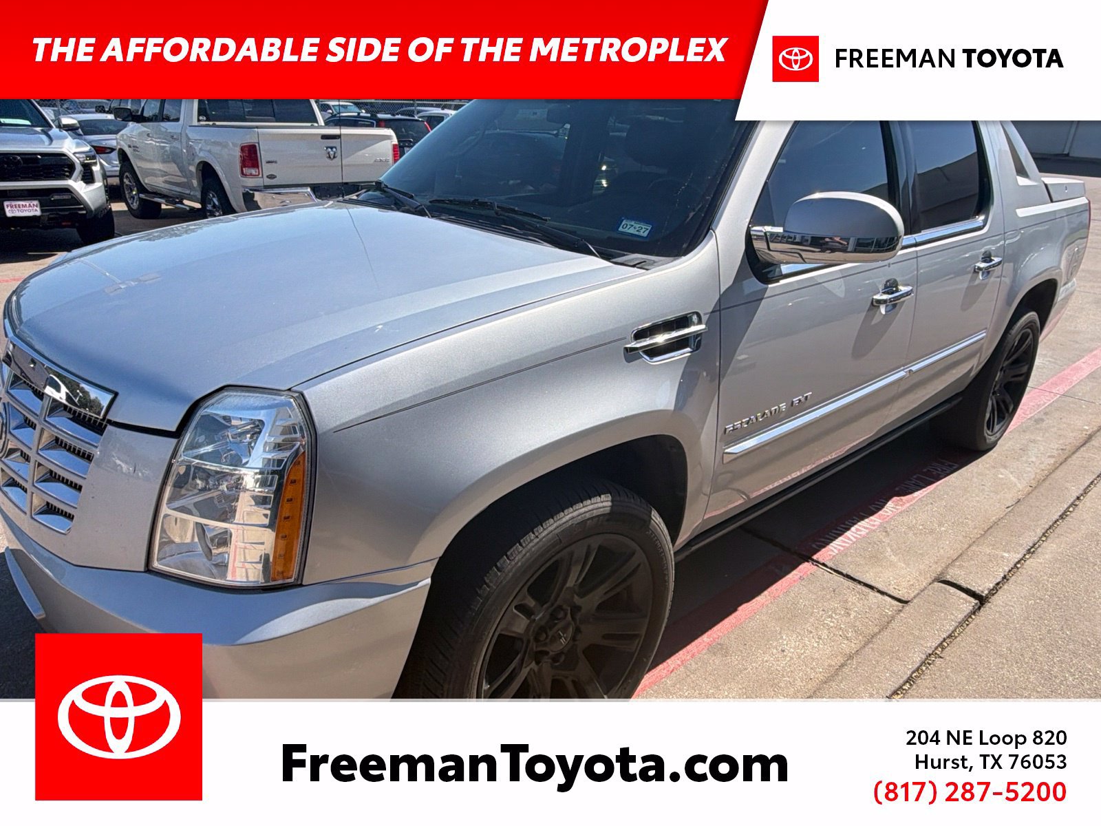 Used 2013 Cadillac Escalade EXT Premium AWD/4WD image 1