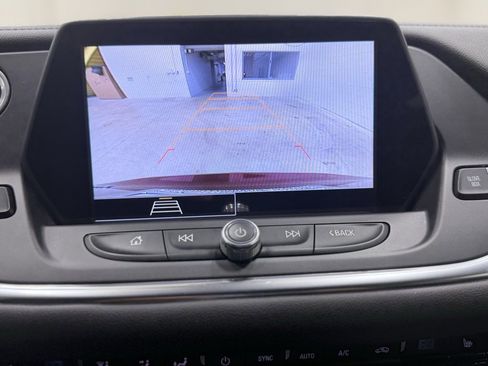 Used 2022 Chevrolet Blazer LT image 24