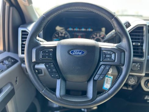 Used 2017 Ford F150 XLT w/ Equipment Group 302A Luxury image 17