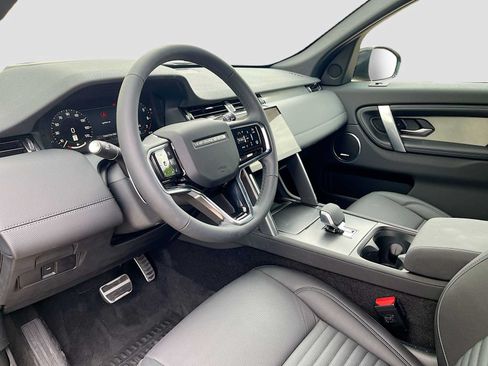 Used 2026 Land Rover Discovery Sport Landmark AWD/4WD image 12