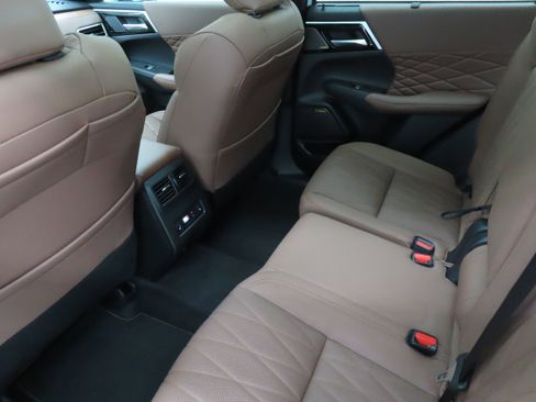 New 2026 Mitsubishi Outlander SEL image 21