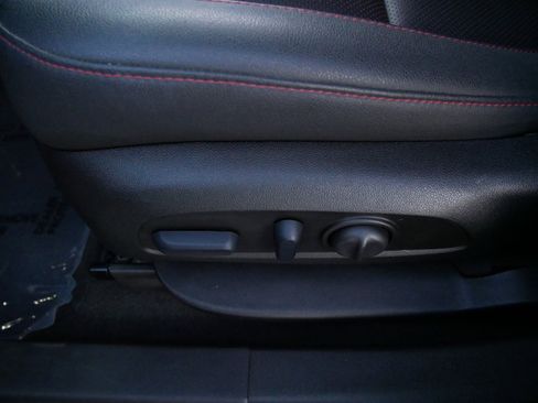 Used 2023 Chevrolet Blazer RS w/ Enhanced Convenience Package image 20