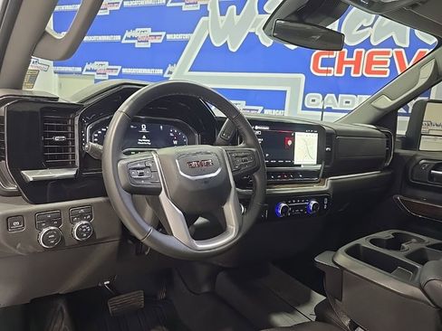 Used 2025 GMC Sierra 2500 SLE w/ Max Trailering Package image 17