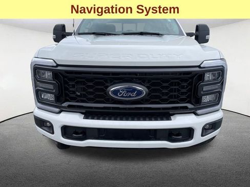 Certified 2024 Ford F250 Lariat w/ Sport Appearance Package image 4