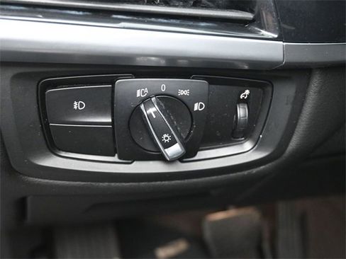 Used 2019 BMW X6 xDrive35i w/ Premium Package image 21