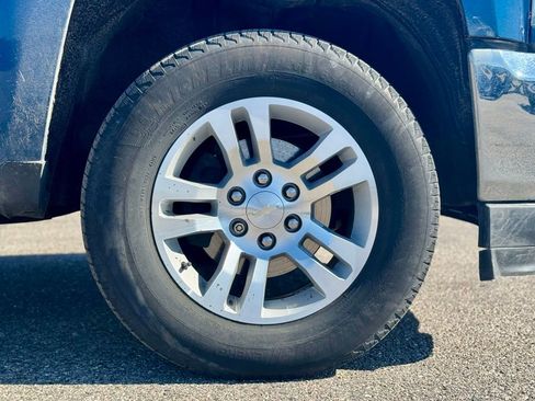 Used 2019 Chevrolet Silverado 1500 LT w/ All Star Edition image 12