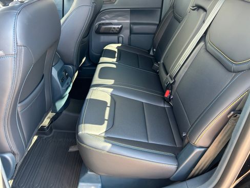 New 2025 Ford Maverick Lobo image 17