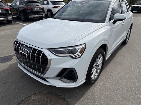Used 2024 Audi Q3 2.0T Premium Plus image 10