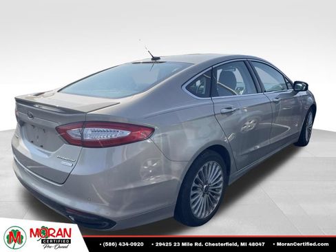 Used 2016 Ford Fusion Titanium FWD image 3