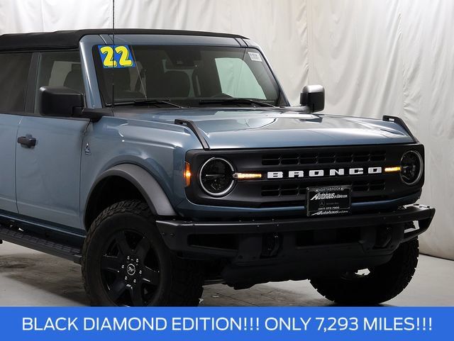 Used 2022 Ford Bronco Black Diamond AWD/4WD image 2