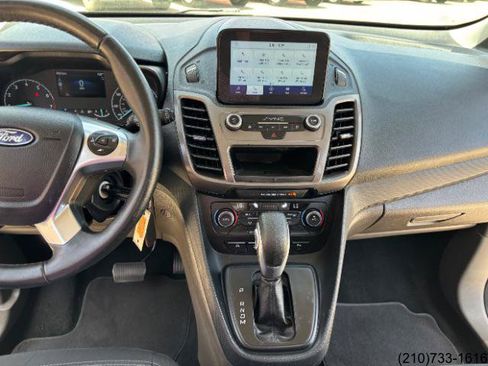 Used 2022 Ford Transit Connect XLT FWD image 19
