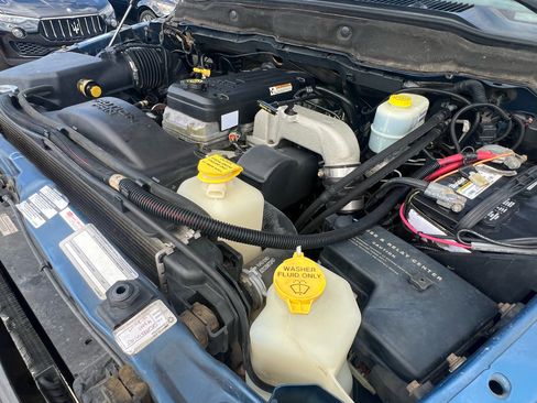 Used 2003 Dodge Ram 2500 Truck SLT image 38