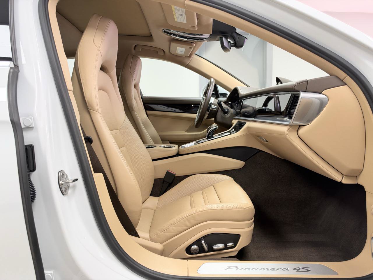 Used 2018 Porsche Panamera 4S AWD/4WD image 10