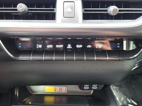 Used 2025 Lexus UX 300h FWD w/ Accessory Package (Z2) image 21