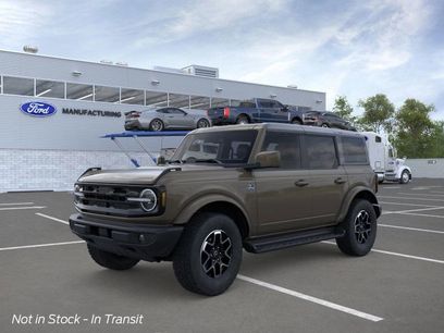 New 2025 Ford Bronco Outer Banks