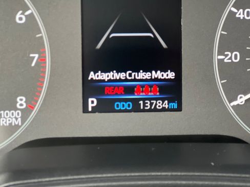 Certified 2024 Toyota Corolla Cross L image 21