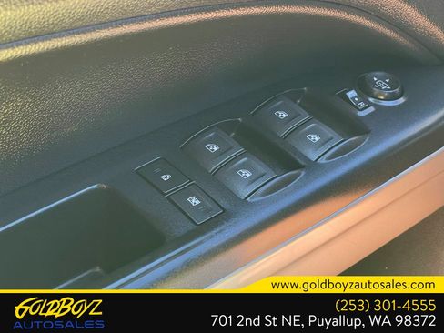 Used 2019 Chevrolet Colorado LT w/ LT Convenience Package AWD/4WD image 38