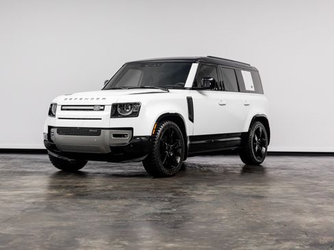 Used 2023 Land Rover Defender 110 X-Dynamic SE AWD/4WD image 7