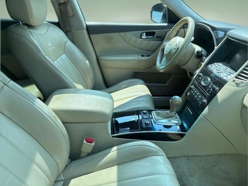 Used 2013 INFINITI FX37 2WD w/ Premium Pkg image 12