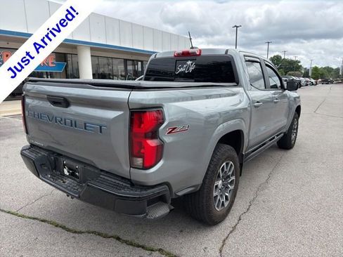 Used 2024 Chevrolet Colorado Z71 AWD/4WD image 3