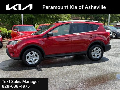 Used 2014 Toyota RAV4 LE FWD image 3