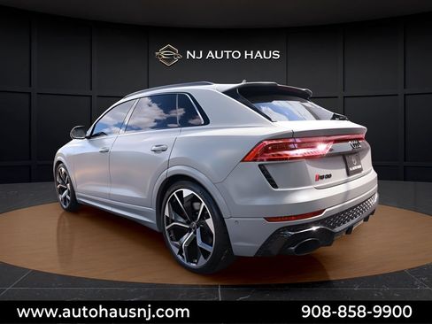Used 2024 Audi RS Q8 AWD/4WD image 11