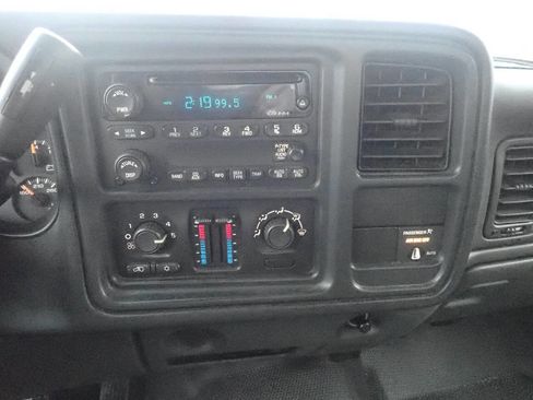 Used 2003 Chevrolet Silverado 1500 W/T image 5