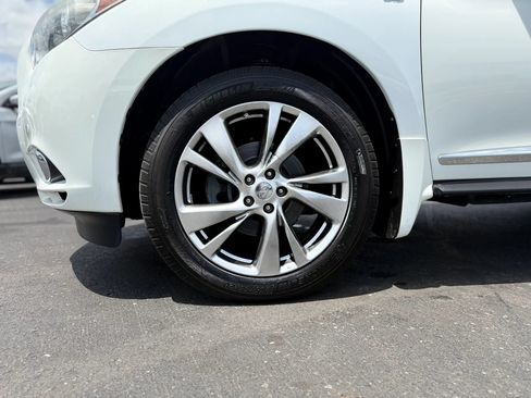 Used 2014 INFINITI QX60 Luxe w/ Deluxe Touring Package AWD/4WD image 42